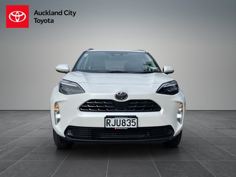 2025 Toyota Yaris Cross GX 1.5P HEV ECVT FWD SU... image 2