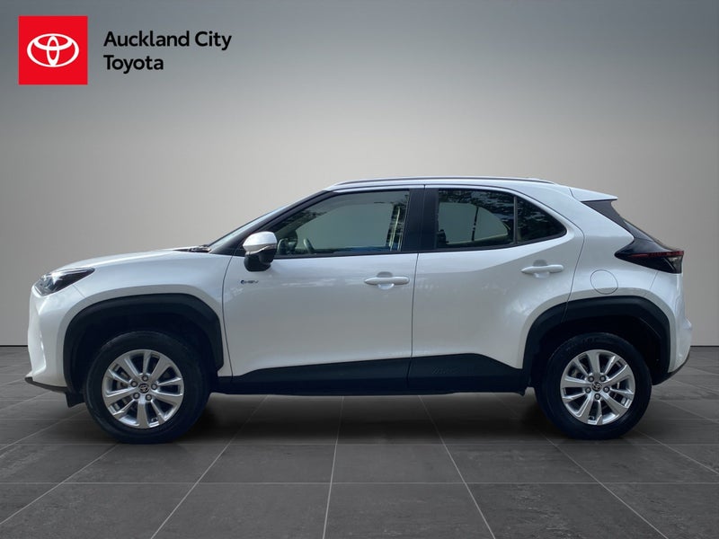 2025 Toyota Yaris Cross GX 1.5P HEV ECVT FWD SU... image 4