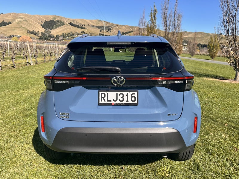 2025 Toyota Yaris Cross GX 1.5P HEV ECVT FWD SU... image 5