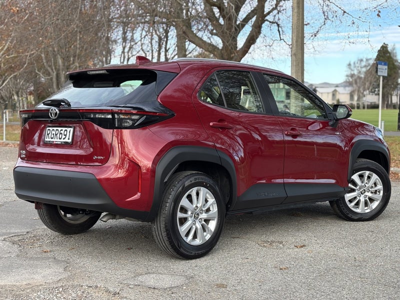 2025 Toyota Yaris Cross GX 1.5P HEV FWD SUV image 5