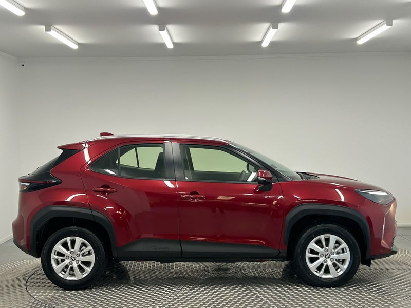 2025 Toyota Yaris Cross GX 1.5P Hybrid image 2
