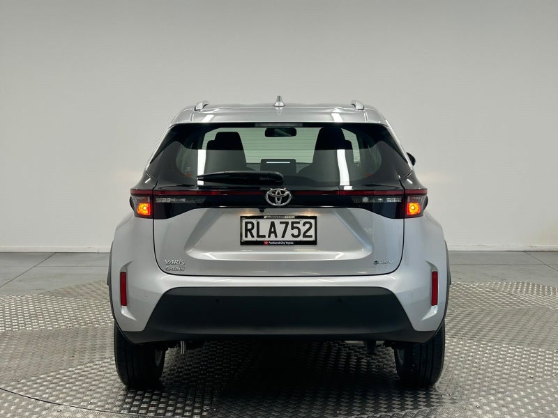 2025 Toyota Yaris Cross GX 1.5P Hybrid image 4