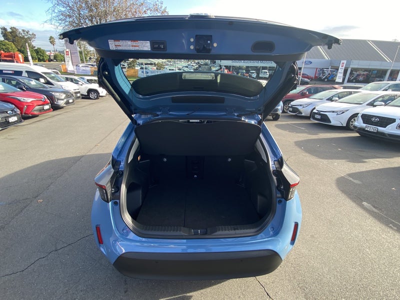 2025 Toyota Yaris Cross GX 1.5P Hybrid image 5