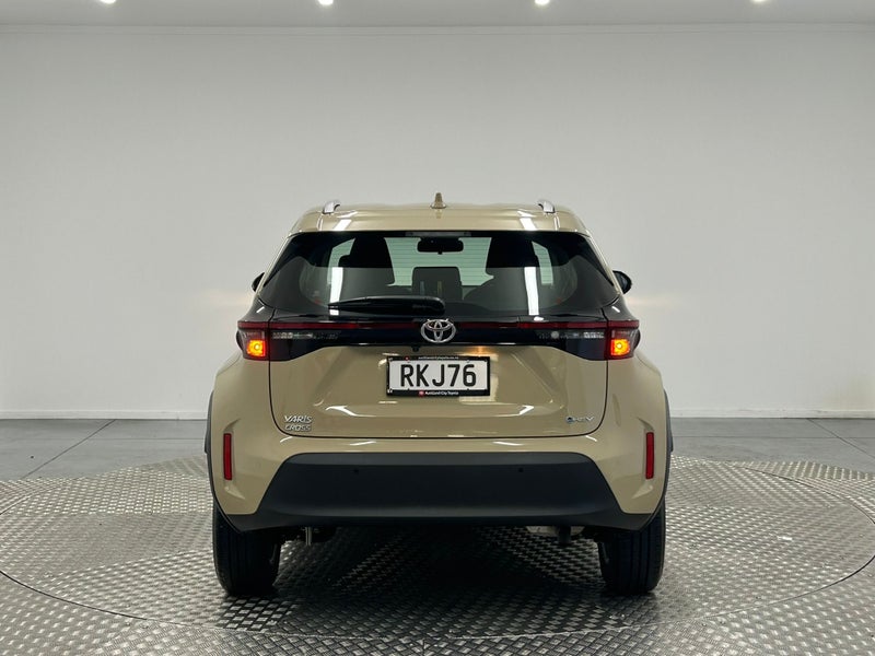 2025 Toyota Yaris Cross GX 1.5P Hybrid image 4