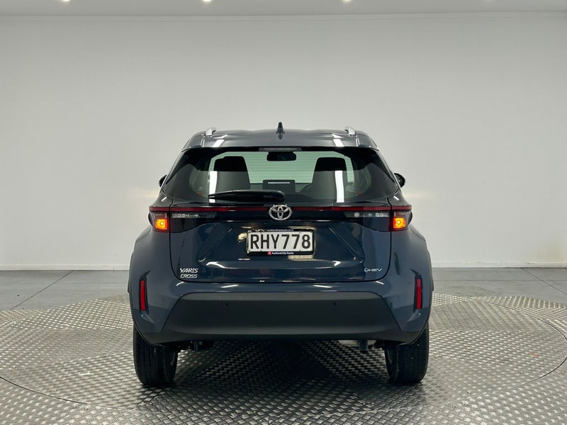 2025 Toyota Yaris Cross GX 1.5P Hybrid image 4