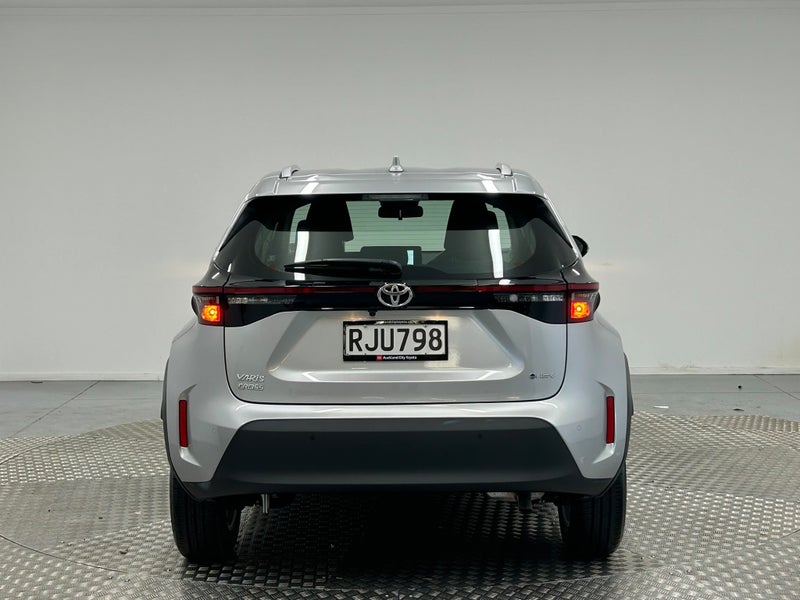 2025 Toyota Yaris Cross GX 1.5P Hybrid image 4