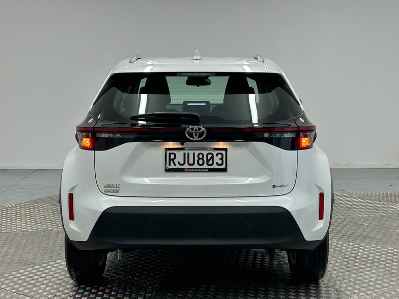2025 Toyota Yaris Cross GX 1.5P Hybrid image 4
