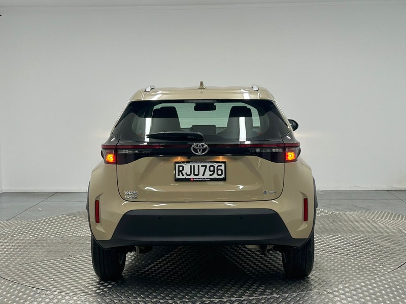 2025 Toyota Yaris Cross GX 1.5P Hybrid image 4