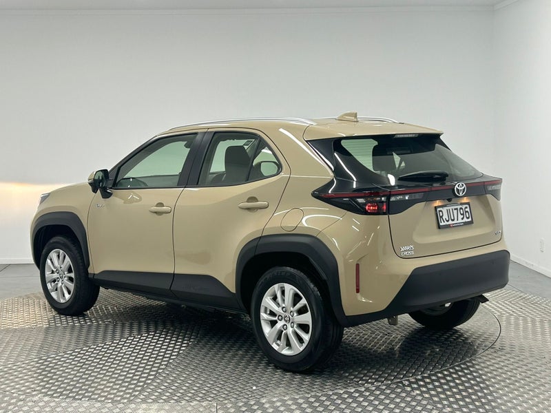 2025 Toyota Yaris Cross GX 1.5P Hybrid image 5