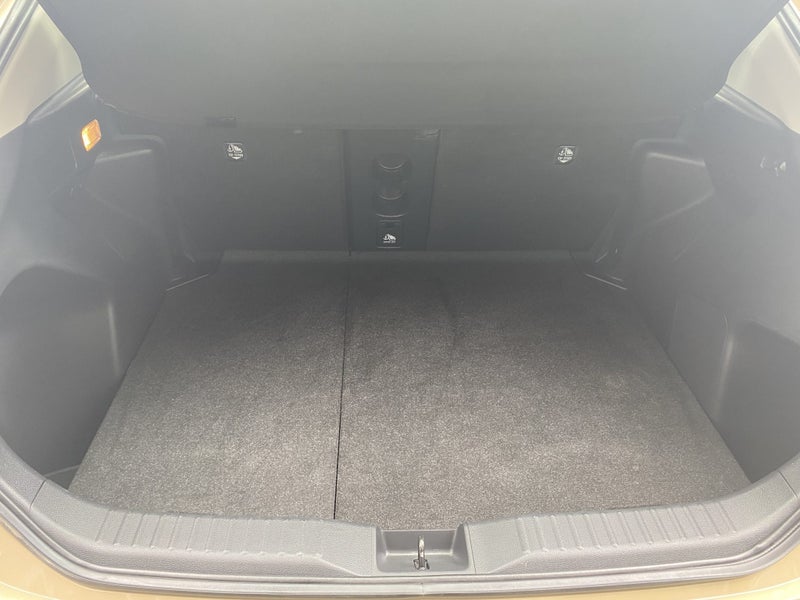 2025 Toyota Yaris Cross GX 1.5P Hybrid image 4