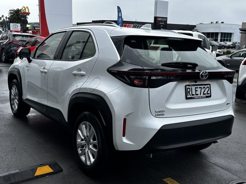 2025 Toyota Yaris Cross GX 1.5P HYBRID Auto image 5