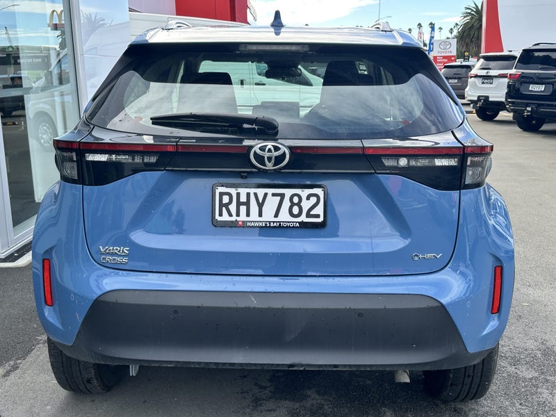2025 Toyota Yaris Cross GX 1.5P HYBRID Auto image 4