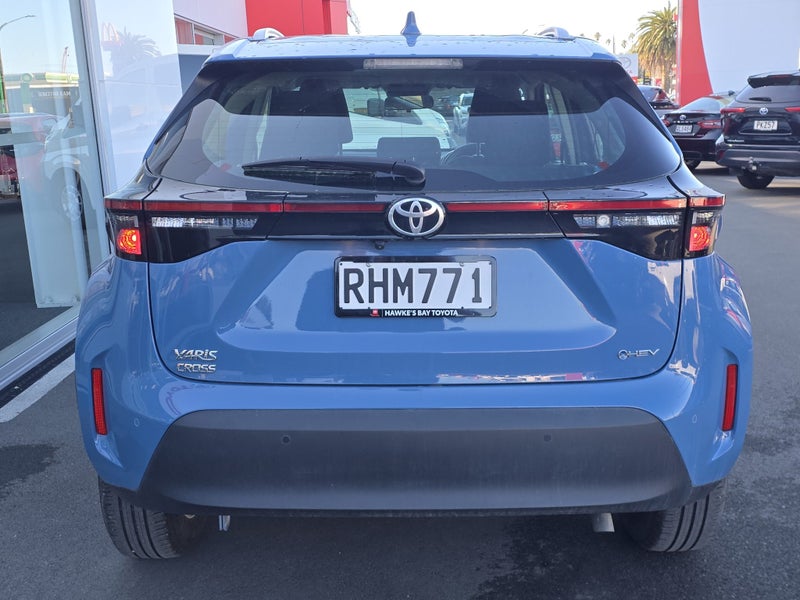 2025 Toyota Yaris Cross GX 1.5P HYBRID Auto image 4