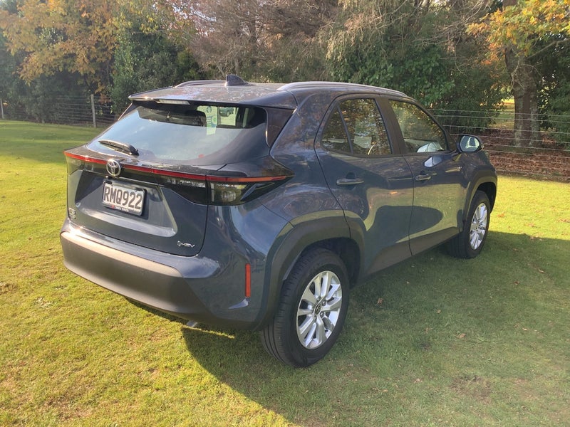 2025 Toyota Yaris Cross GX 1.5P Hybrid Electric... image 5