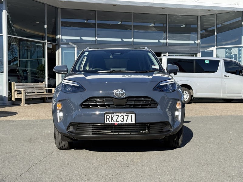 2025 Toyota Yaris Cross GX 1.5P Hybrid FWD image 2