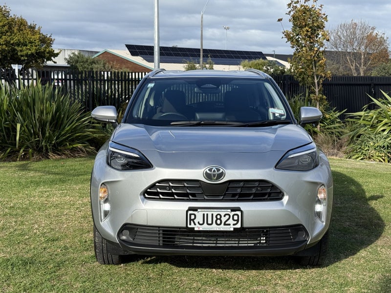 2025 Toyota Yaris Cross GX 1.5P Hybrid FWD Auto... image 2