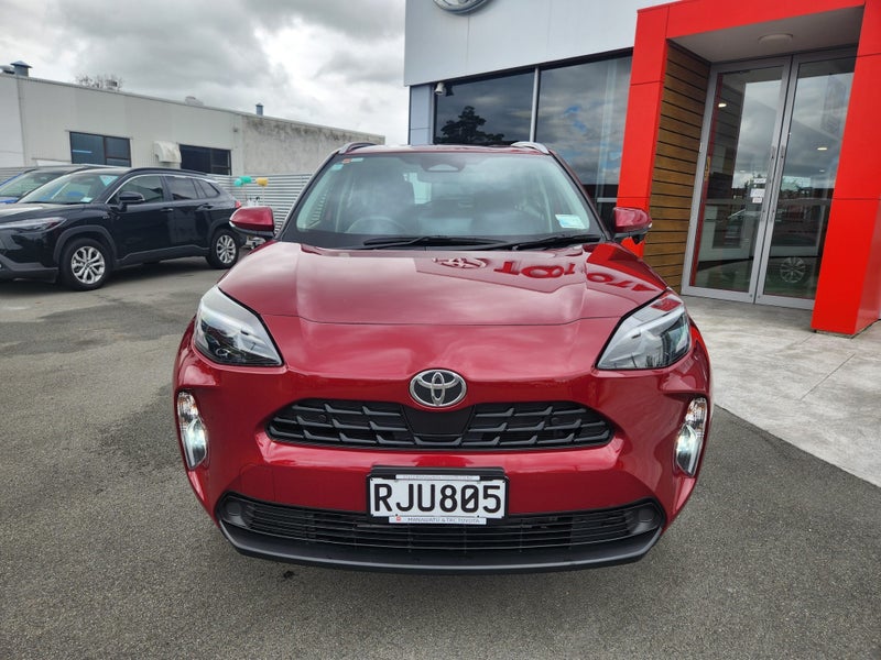 2025 Toyota Yaris Cross GX 1.5P Hybrid FWD Auto... image 2
