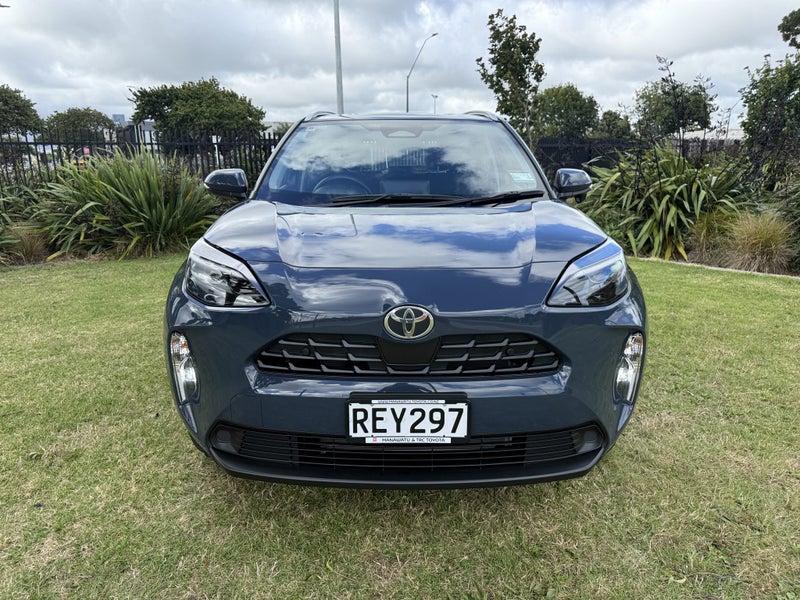 2025 Toyota Yaris Cross GX 1.5P Hybrid FWD Auto... image 2