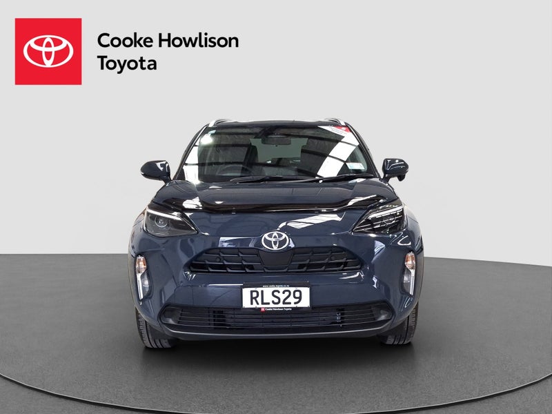 2025 Toyota Yaris Cross GX Hybrid image 2