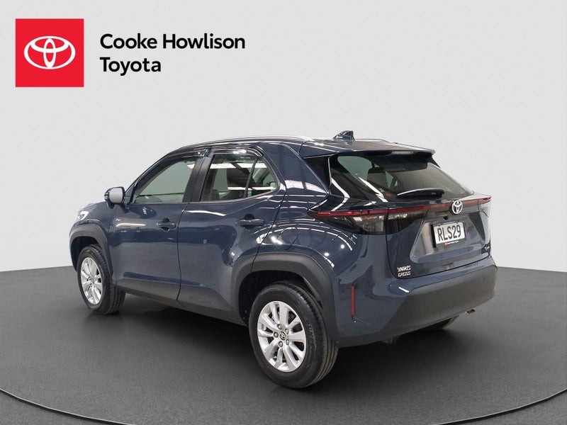 2025 Toyota Yaris Cross GX Hybrid image 5