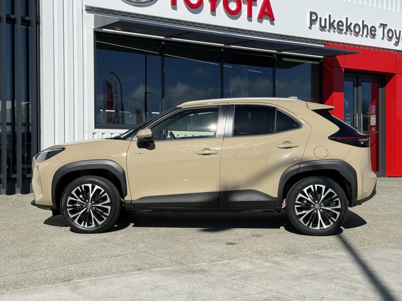 2025 Toyota Yaris Cross Limited 1.5P HEV image 4