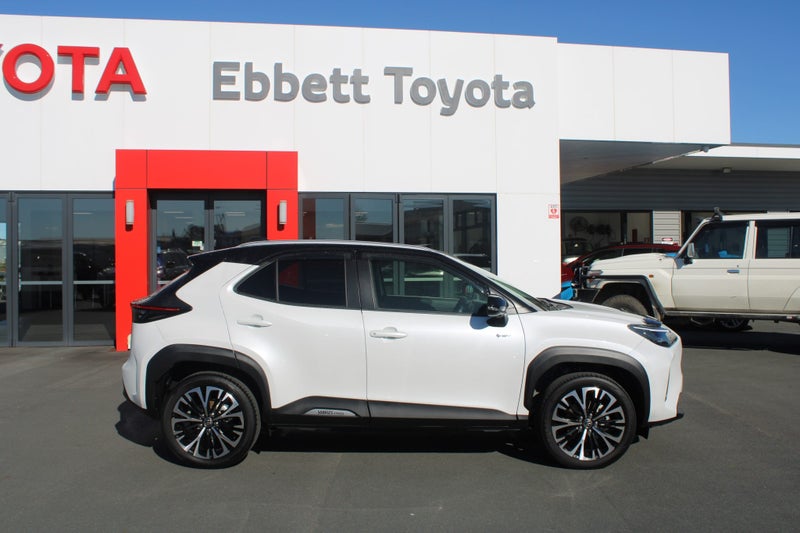 2025 Toyota Yaris Cross Limited 1.5P HV ECVT FW... image 4