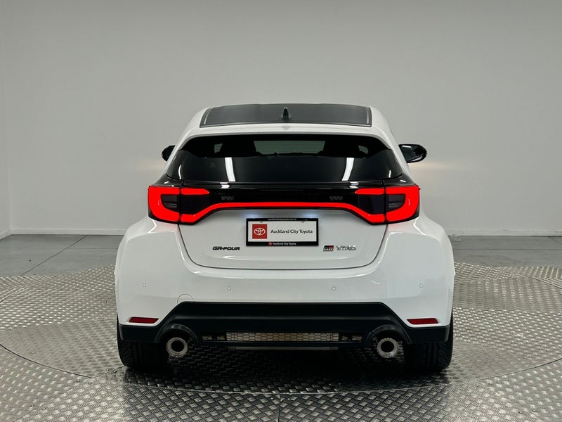 2025 Toyota Yaris GR 1.6P 4WD 6 Speed Manual image 4