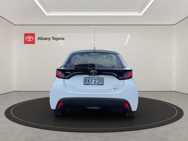 2025 Toyota Yaris GX 1.5P HEV ECVT FWD HB/5D/5S... image 4