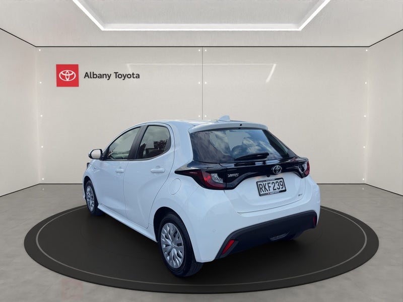 2025 Toyota Yaris GX 1.5P HEV ECVT FWD HB/5D/5S... image 5