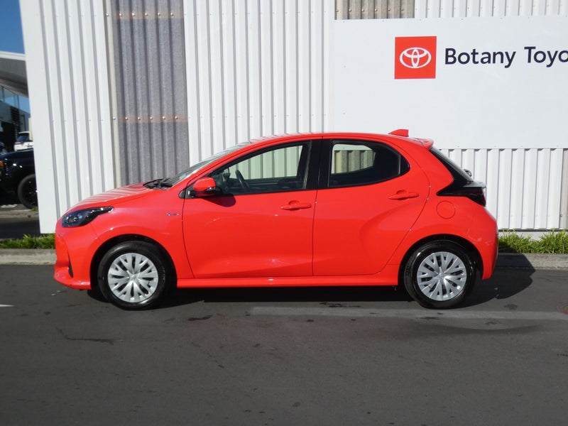 2025 Toyota Yaris GX 1.5P HEV ECVT FWD HB/5D/5S... image 4