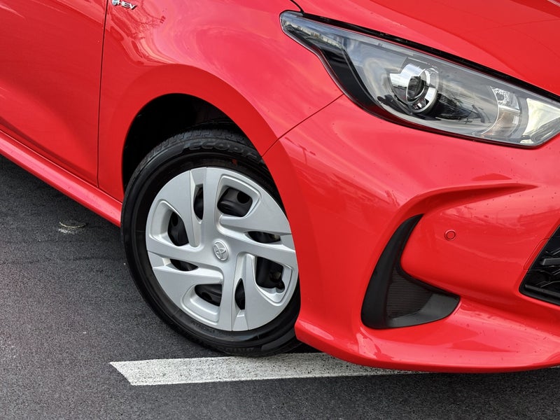 2025 Toyota Yaris GX 1.5P HEV ECVT FWD HB/5D/5S... image 5