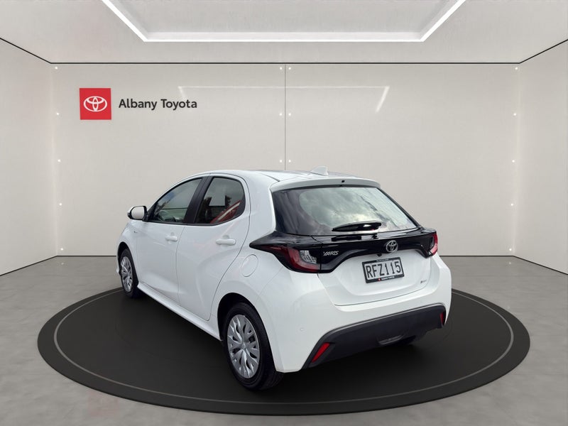 2025 Toyota Yaris GX 1.5P HEV ECVT FWD HB/5D/5S... image 5
