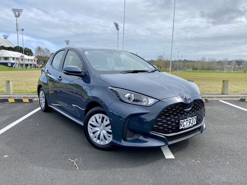 2025 Toyota Yaris GX Hatch FWD 1.5L Petrol HYBR... image 1