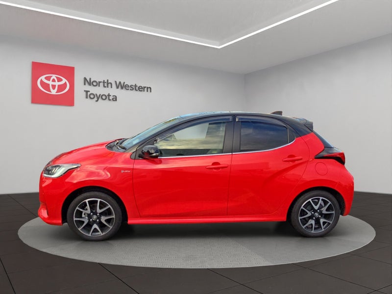 2025 Toyota Yaris ZR 1.5L Hybrid 2WD Hatchback image 4