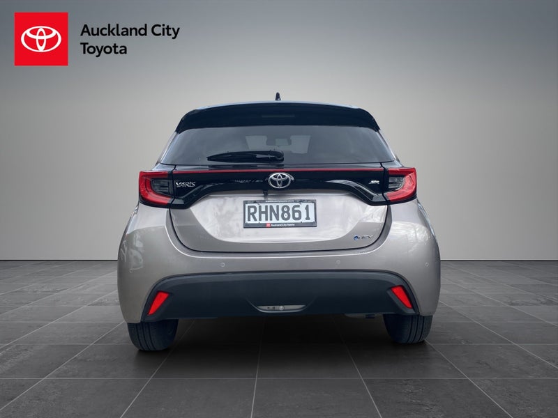 2025 Toyota Yaris ZR 1.5P HV ECVT FWD HB/5D/5S image 4