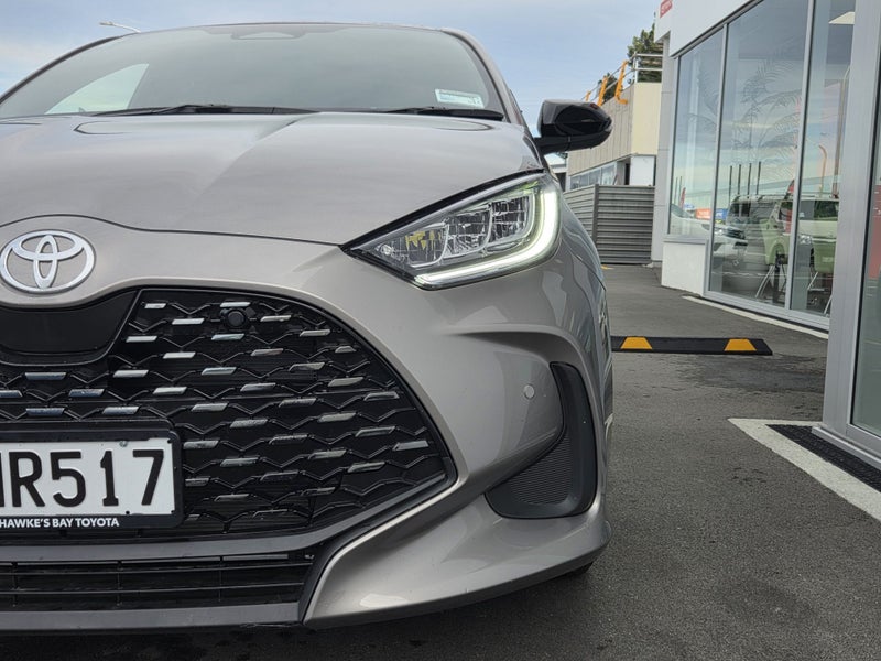2025 Toyota Yaris ZR 1.5P HYBRID Auto image 5