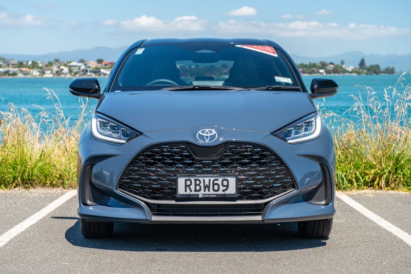 2025 Toyota Yaris ZR image 2