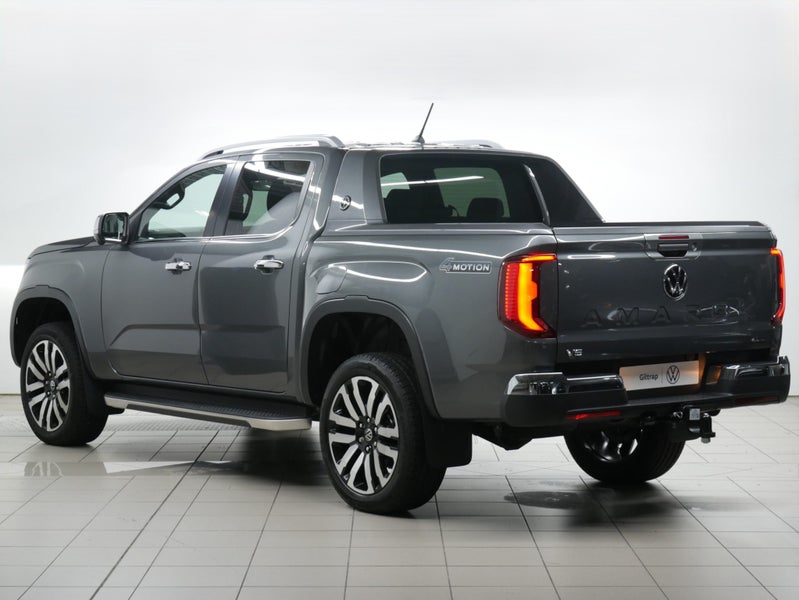 2025 Volkswagen Amarok Aventura V6 Premium image 3