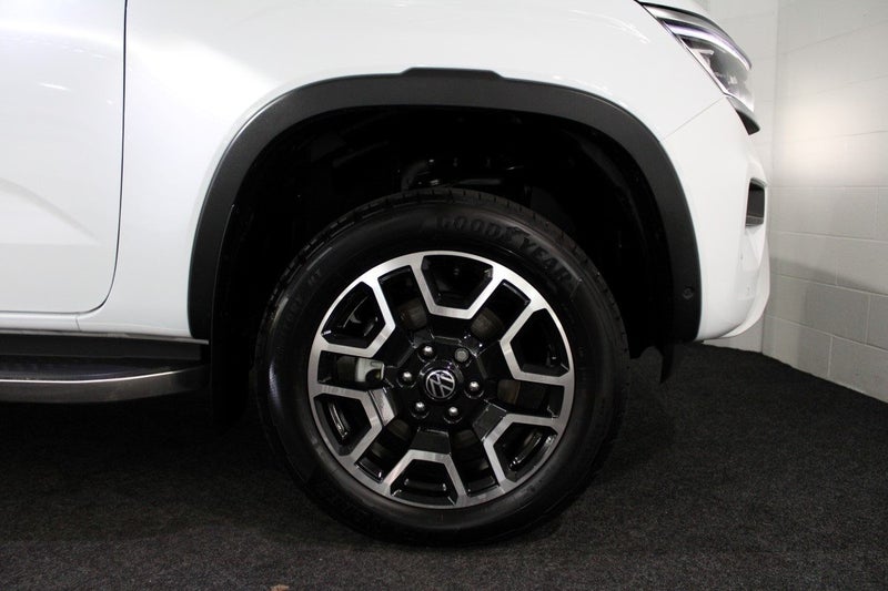 2025 Volkswagen Amarok AVENTURA V6 TURBO 600NM... image 5