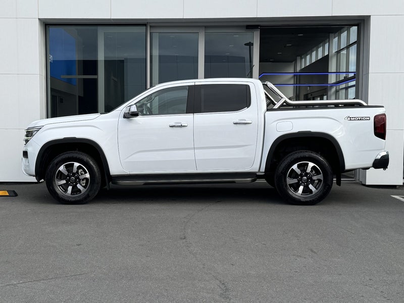 2025 Volkswagen Amarok STYLE 4MOTION image 3