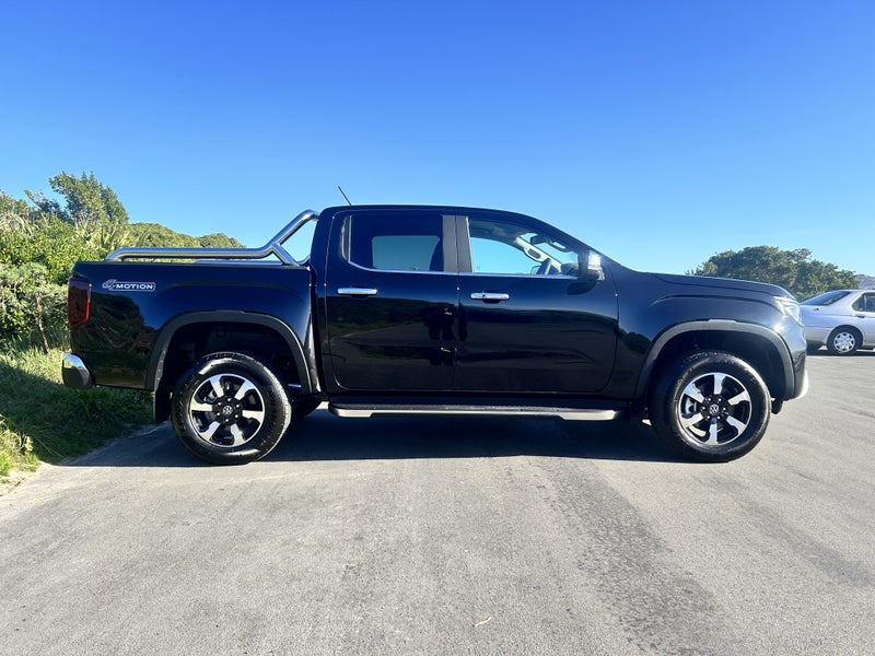 2025 Volkswagen Amarok Style Twin Turbo image 5