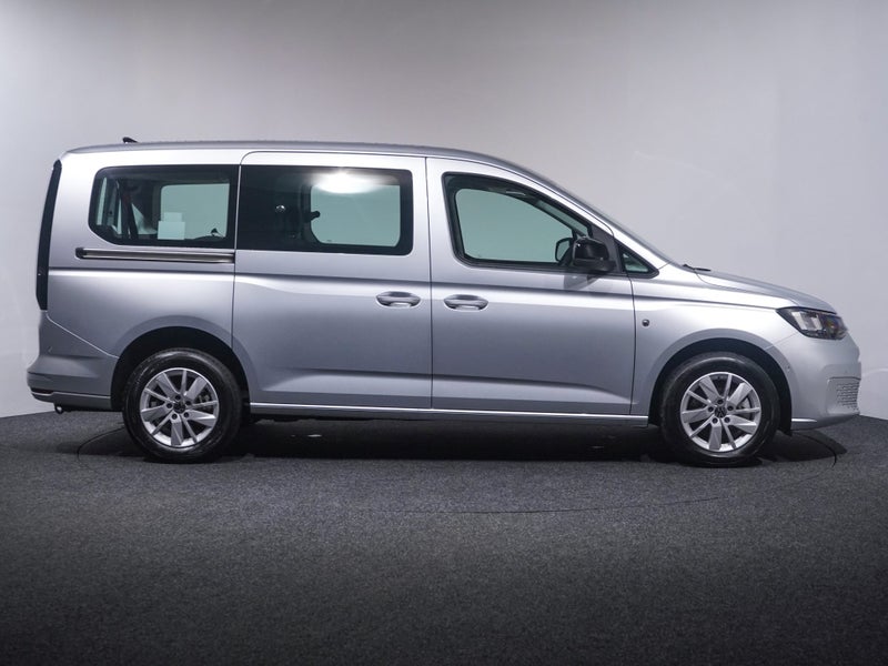 2025 Volkswagen Caddy TSi Mobility DSG image 5