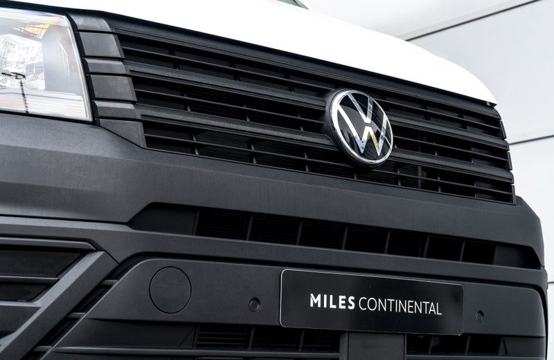 2025 Volkswagen Crafter 35 MWB 103Kw Auto image 3