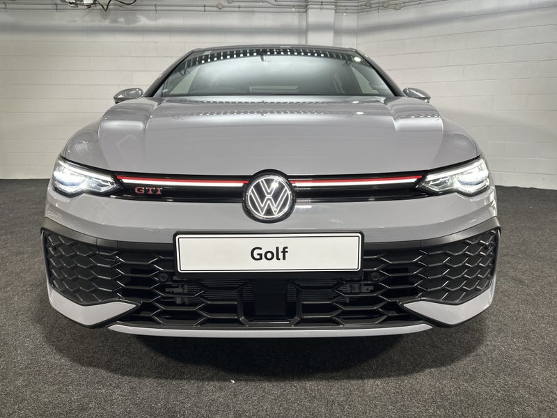 2025 Volkswagen Golf 8.5 GTI image 5