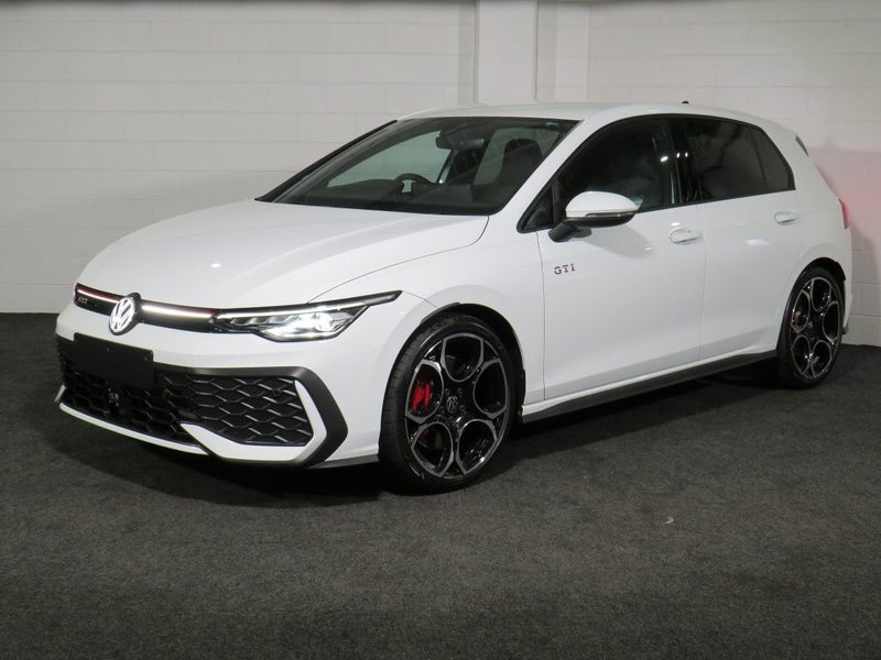 2025 Volkswagen Golf 8.5 GTI image 5