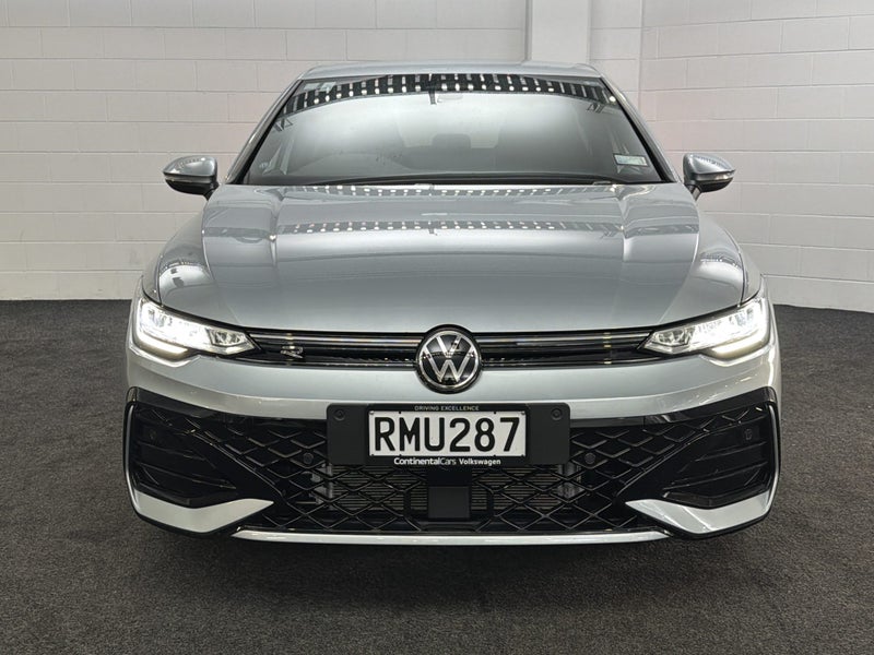 2025 Volkswagen Golf 8.5 R-LINE image 3