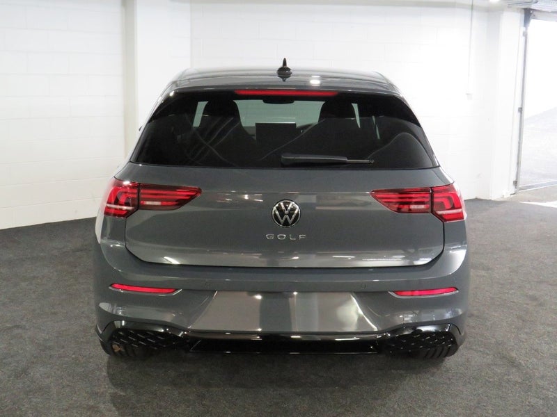 2025 Volkswagen Golf 8.5 R-LINE image 4