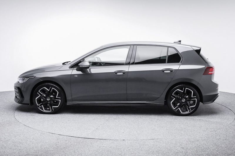 2025 Volkswagen Golf 8.5 R-Line image 4
