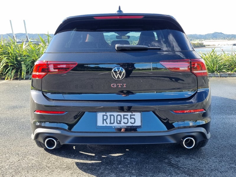 2025 Volkswagen Golf Gti 2.0P/ Gti Touring Package image 4