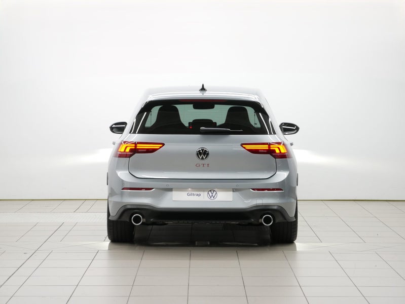 2025 Volkswagen Golf GTI image 4